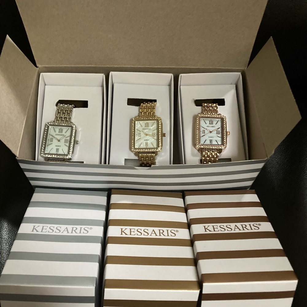 3 Kassaris Quartz Watches